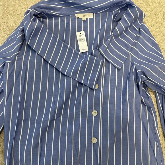 Loft stripe asymmetrical collared shirt Large NWT - Picture 5 of 7